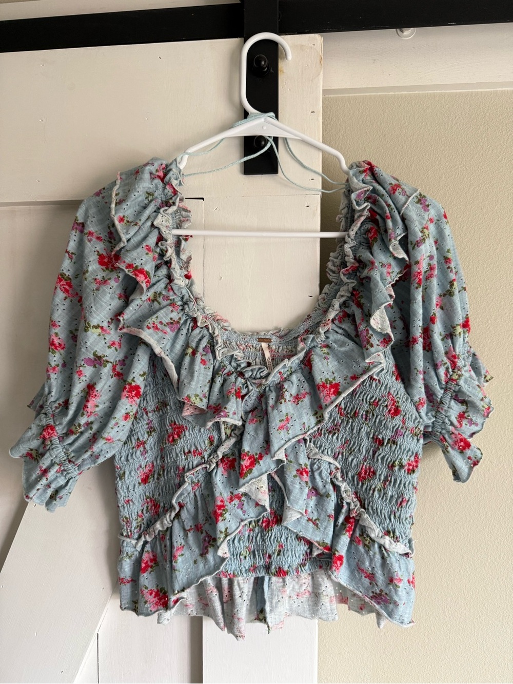 FREE PEOPLE Favorite Girl Blue Floral Ruffle Cropped Blouse